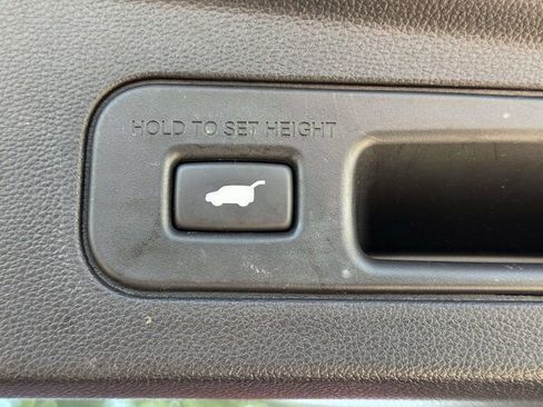 Used 2024 Acura MDX FWD image 9