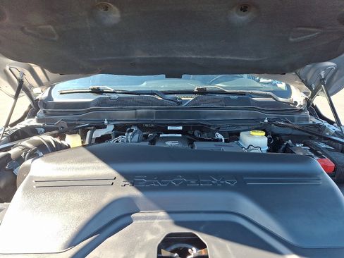 Used 2021 RAM 2500 Laramie image 29