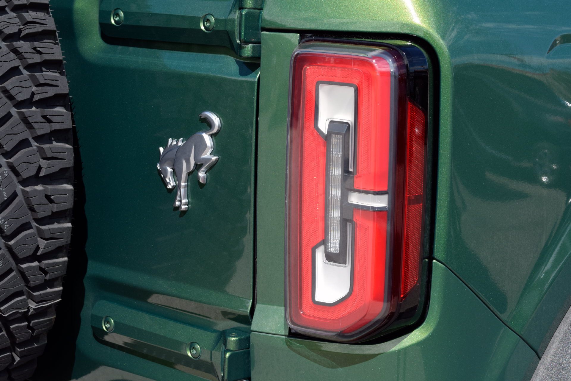 Used 2024 Ford Bronco Badlands AWD/4WD image 19