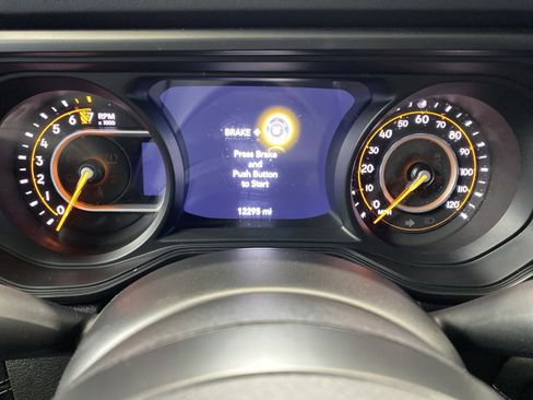 Certified 2025 Jeep Gladiator Mojave image 23