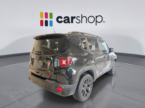 Used 2023 Jeep Renegade Altitude AWD/4WD image 5