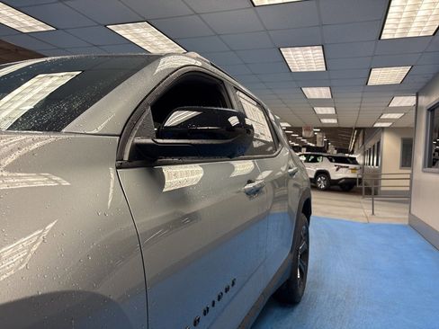 New 2026 Chevrolet Equinox LT w/ Convenience Package II image 16