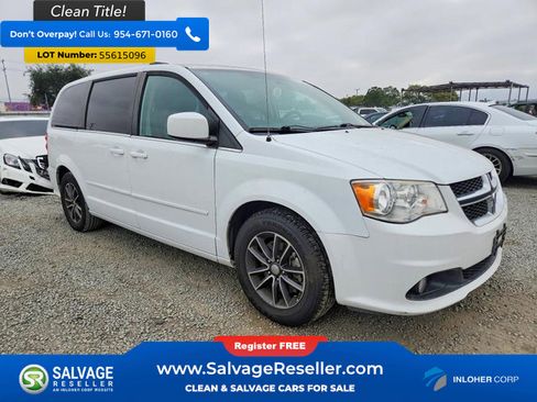 Used 2017 Dodge Grand Caravan SXT FWD image 5