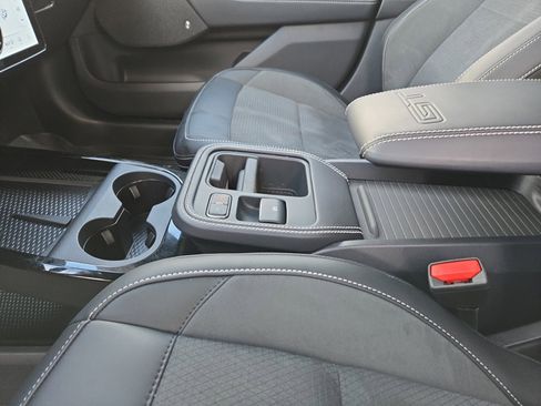 Certified 2025 Ford Mustang Mach-E GT image 22