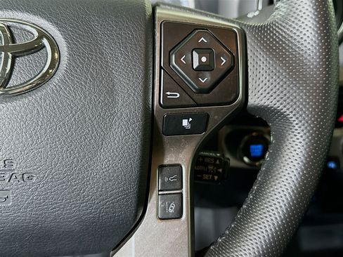 Used 2023 Toyota Tacoma SR5 w/ Technology Package RWD image 17