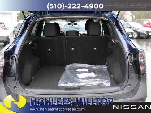 New 2026 Nissan Kicks SV image 10