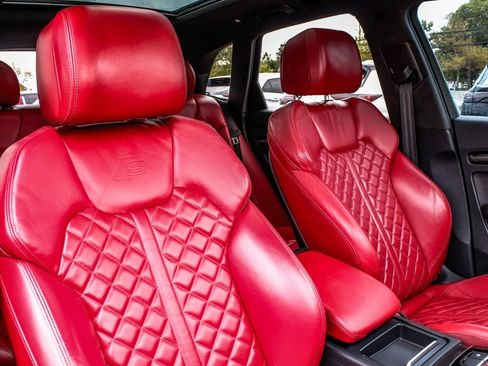 Used 2022 Audi SQ5 Premium Plus w/ Premium Plus Package image 41