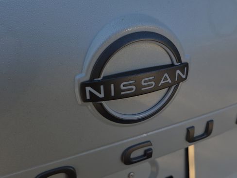 New 2026 Nissan Rogue SV FWD image 31