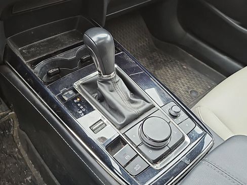 Used 2024 MAZDA CX-30 AWD 2.5 S w/ Preferred Package image 11