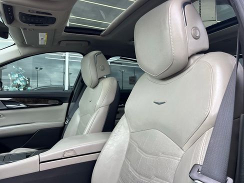 Used 2018 Cadillac CT6 Premium Luxury w/ Super Cruise Package image 35