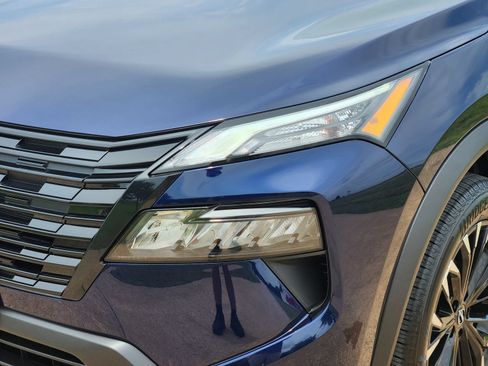New 2026 Nissan Rogue Dark Armor FWD image 9