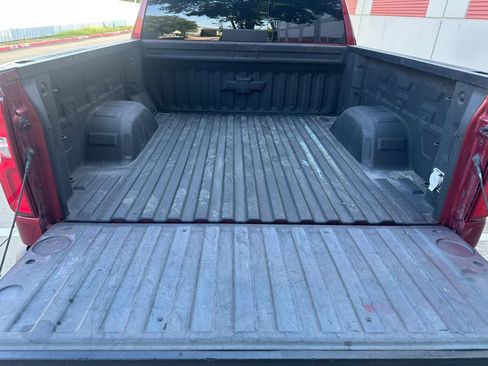 Used 2019 Chevrolet Silverado 1500 RST AWD/4WD image 15