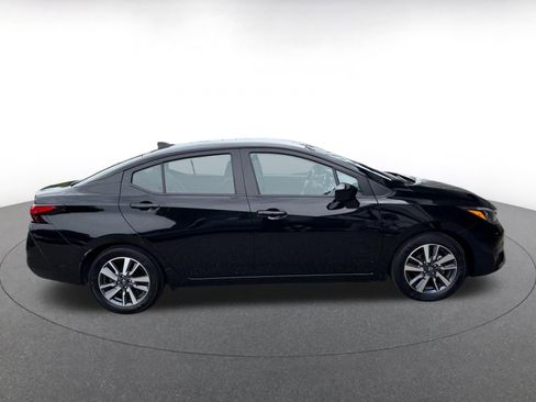 Used 2025 Nissan Versa SV FWD image 15