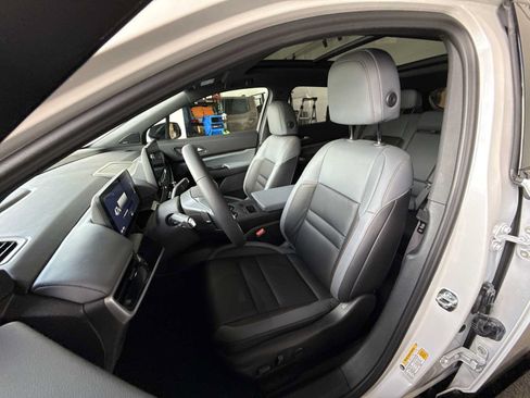 Used 2025 Honda Prologue Touring image 12