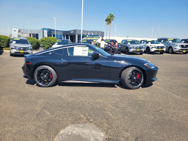 New 2027 Nissan Z Performance RWD image 4