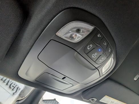 New 2026 Chrysler Voyager LX image 32