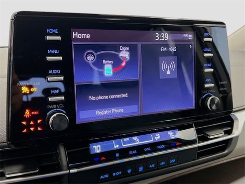 Used 2021 Toyota Sienna LE image 8