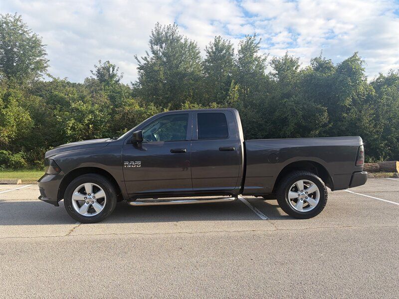Used 2015 RAM 1500 Express AWD/4WD image 2