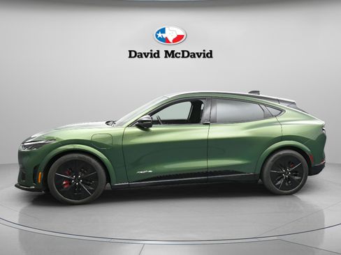 Used 2025 Ford Mustang Mach-E GT image 5