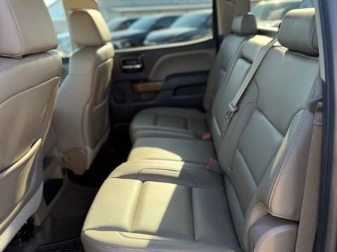 Used 2014 GMC Sierra 1500 SLT w/ SLT Crew Cab Value Package image 15