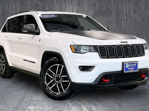 Used 2020 Jeep Grand Cherokee Trailhawk AWD/4WD image 3