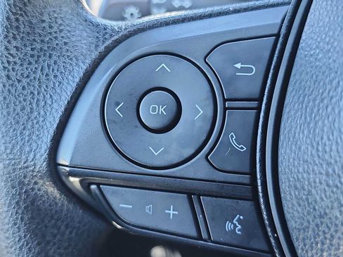 Used 2024 Toyota RAV4 LE FWD image 28
