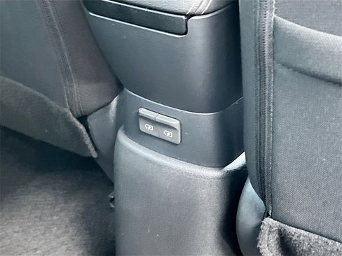 Certified 2023 Nissan Kicks S image 27