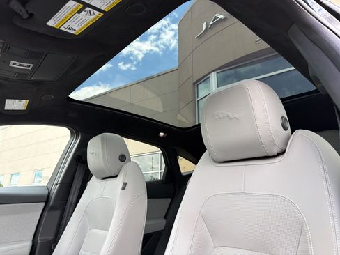 Used 2022 Jaguar E-PACE 300 Sport AWD/4WD image 22