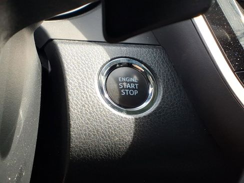Used 2022 Toyota Camry XSE FWD image 18