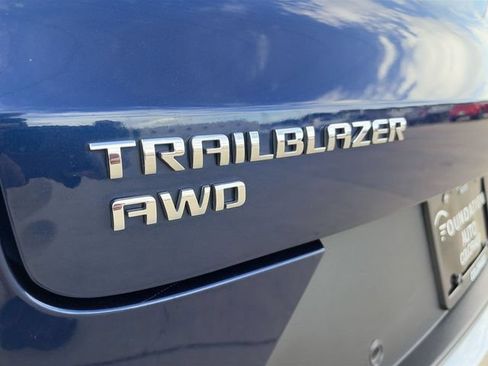 Used 2023 Chevrolet TrailBlazer LT w/ Convenience Package AWD/4WD image 34