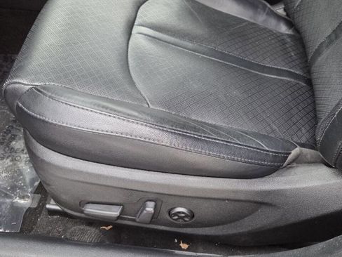 Used 2018 Kia Optima EX w/ Premium Package image 5