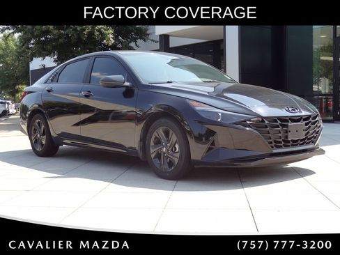 Used 2023 Hyundai Elantra SEL FWD image 1