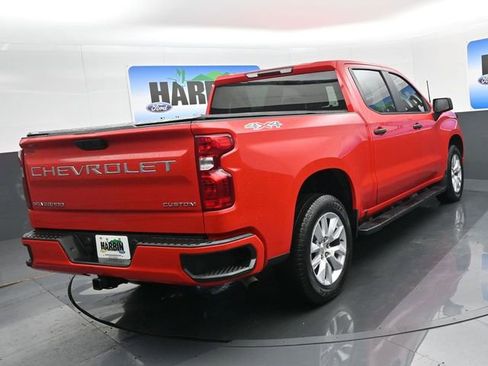Used 2022 Chevrolet Silverado 1500 Custom image 5