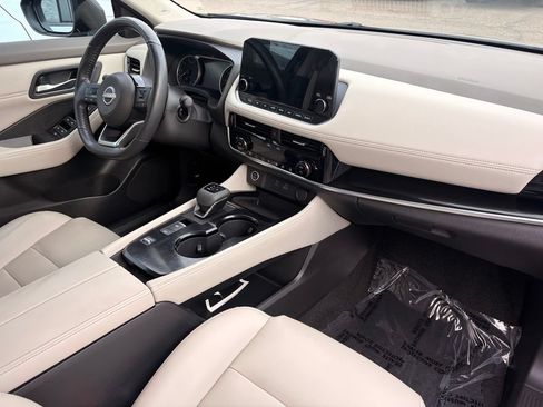 Certified 2023 Nissan Rogue SL w/ SL Premium Package FWD image 13
