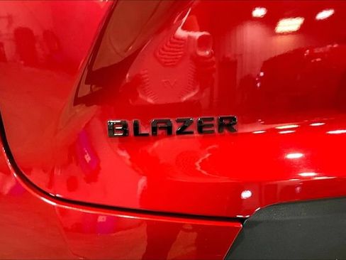 Certified 2024 Chevrolet Blazer LT w/ Convenience Package FWD image 22