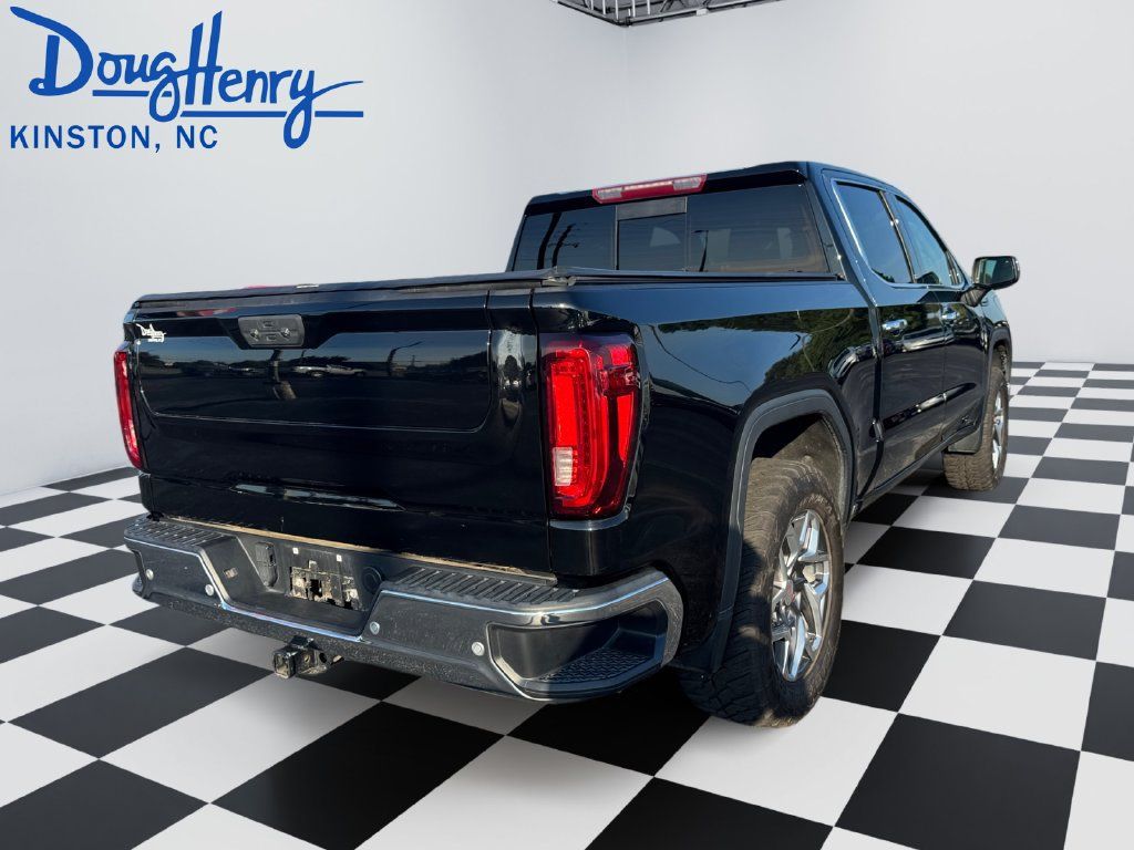 Used 2024 GMC Sierra 1500 SLT w/ SLT Premium Plus Package AWD/4WD image 5