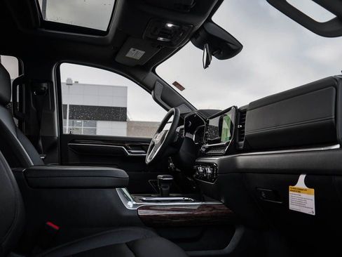 New 2026 GMC Sierra 1500 Elevation w/ Elevation Premium Package image 9