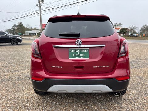 Used 2018 Buick Encore Preferred image 4