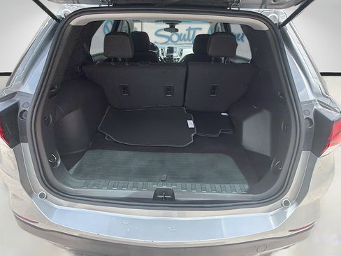 Used 2023 Chevrolet Equinox LS FWD image 26