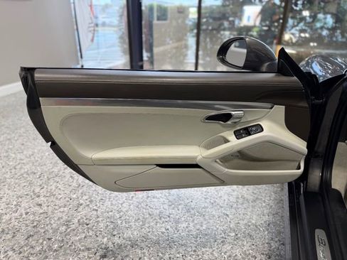 Used 2013 Porsche Boxster S RWD image 19