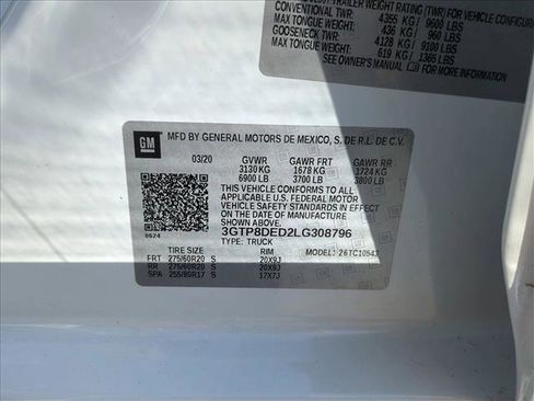 Used 2020 GMC Sierra 1500 SLT image 24