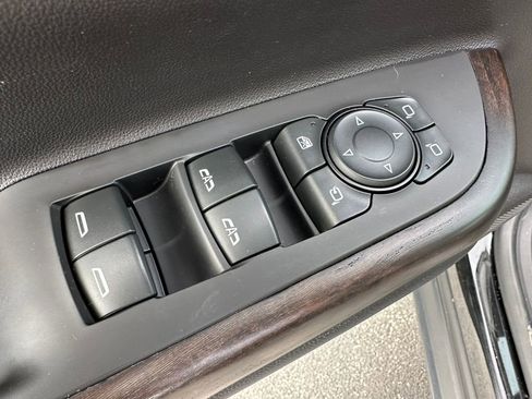 Used 2021 GMC Acadia Denali w/ Denali Ultimate Package image 37