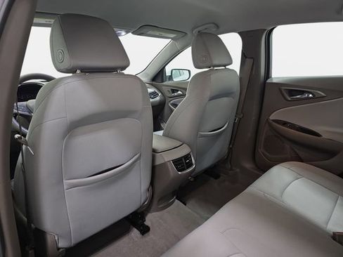Used 2021 Chevrolet Malibu LT image 12