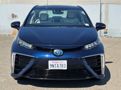 Used 2019 Toyota Mirai FWD image 8