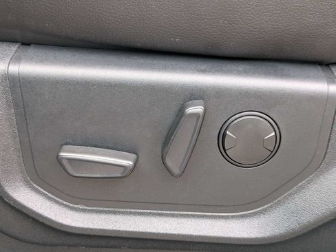 Used 2020 Ford F250 Lariat AWD/4WD image 26