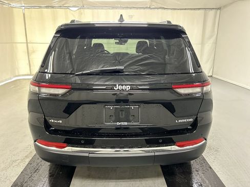 New 2026 Jeep Grand Cherokee Laredo X AWD/4WD image 9