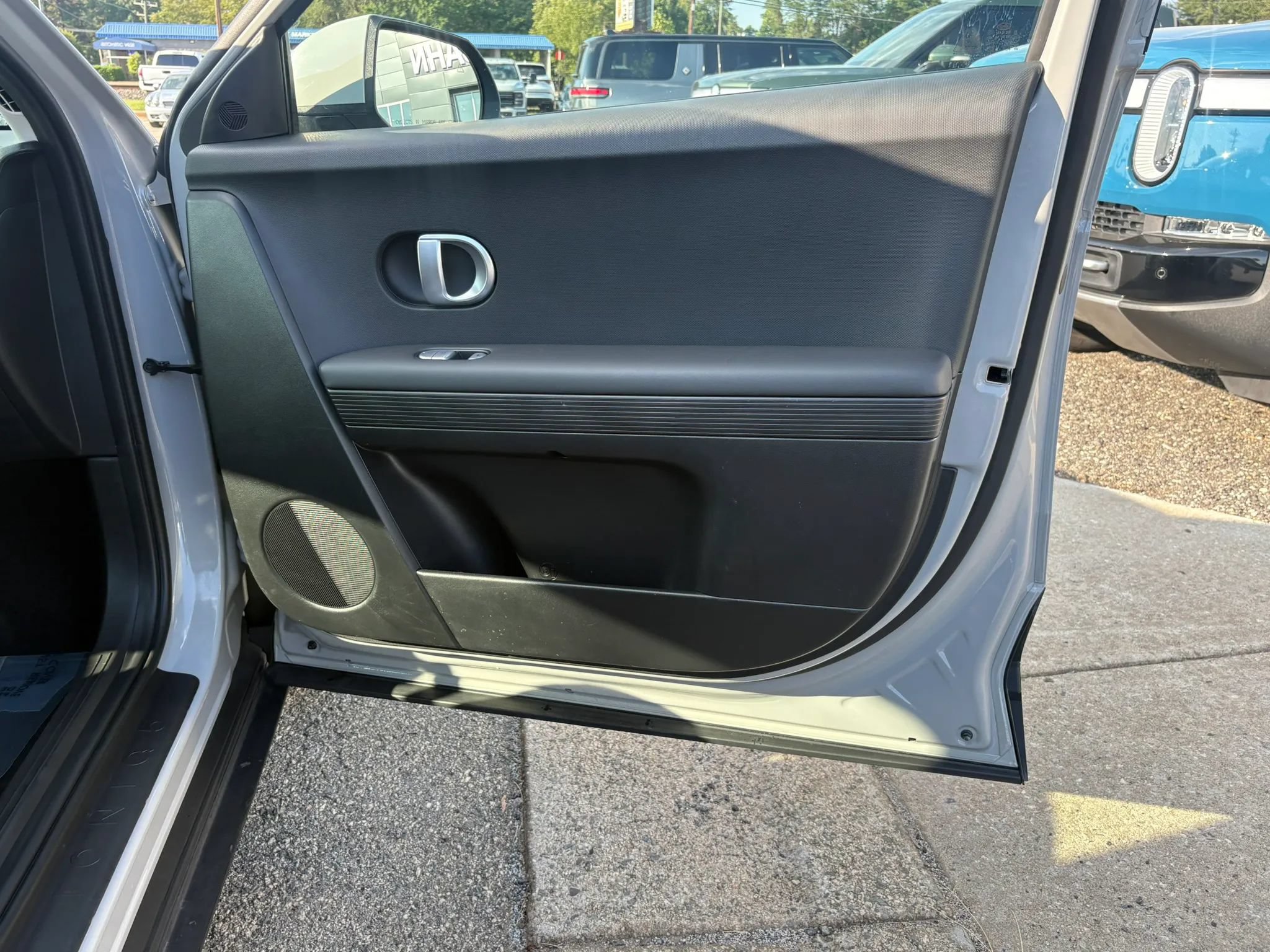 Used 2024 Hyundai Ioniq 5 SEL AWD/4WD image 17