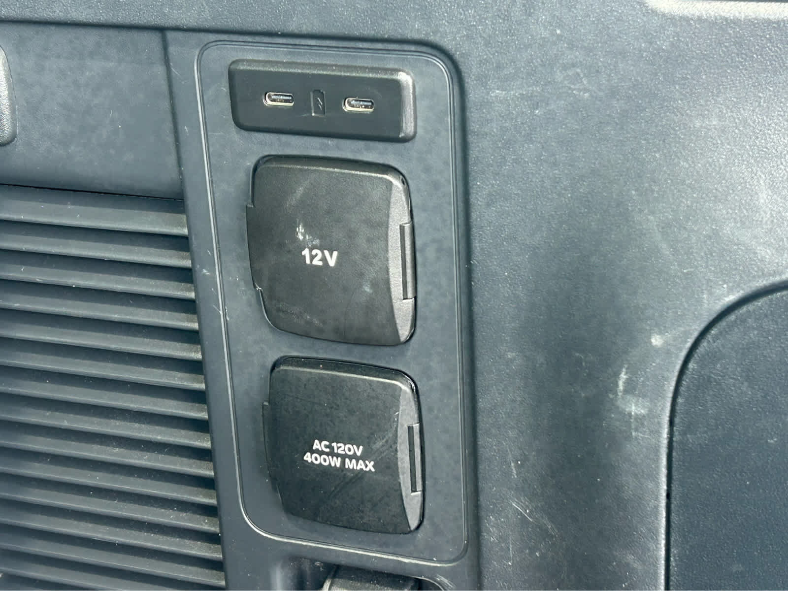 Certified 2025 Ford Expedition Active AWD/4WD image 11
