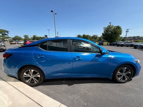Used 2022 Nissan Sentra SV FWD image 6