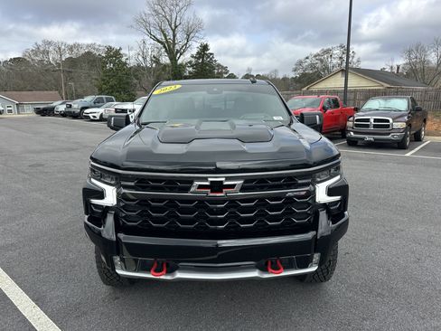 Certified 2023 Chevrolet Silverado 1500 ZR2 w/ Technology Package image 2